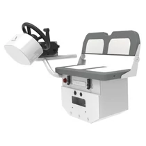 Kormányállás RIB hajóba