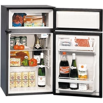 Hűtőszekrény CR90