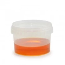 Polieszter gyanta katalizátorral