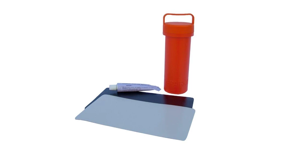 Gumicsónak javítókészlet PVC piros - Gumicsónak javítók - Hajósbolt ...